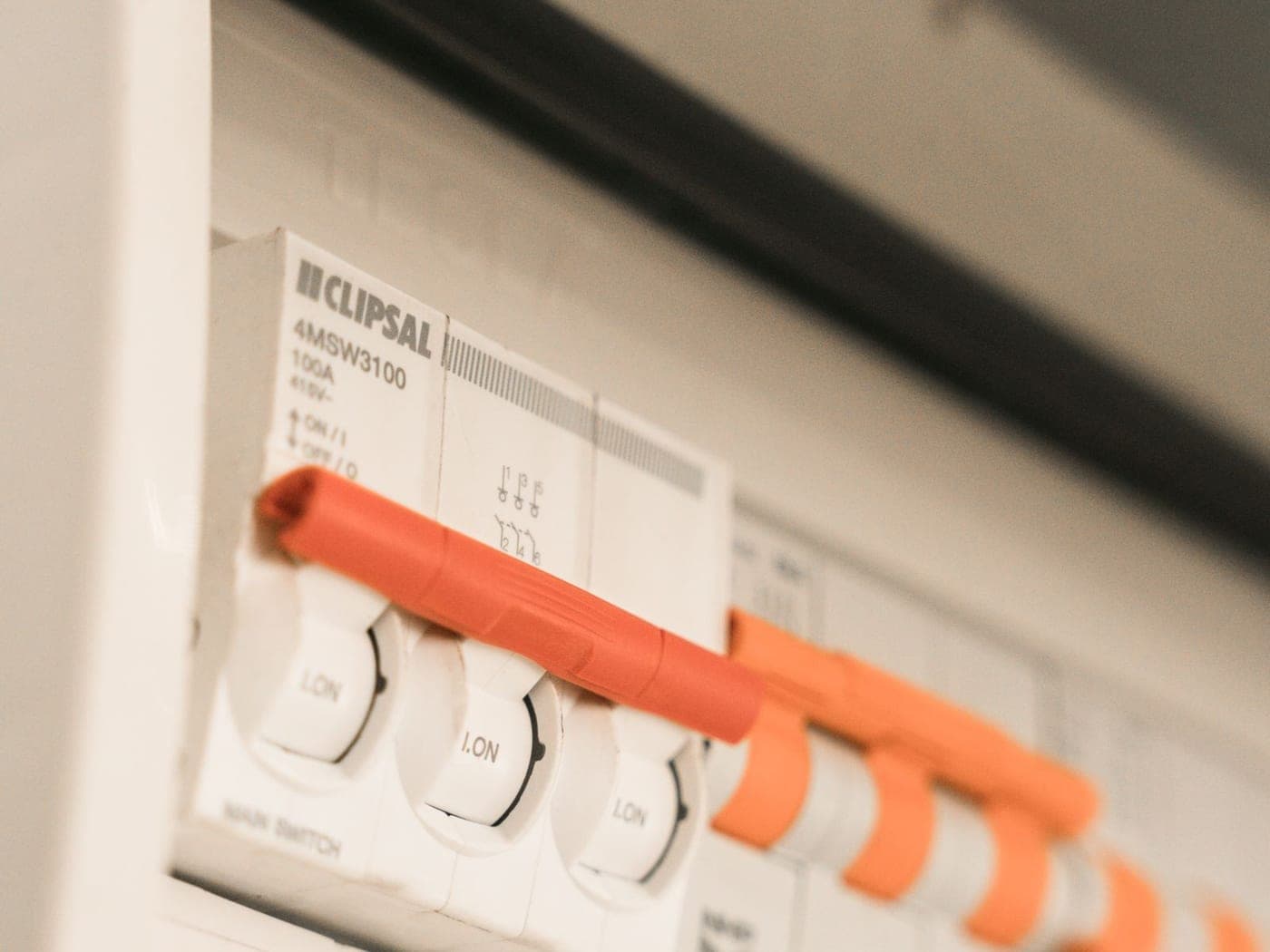 Interruptores automáticos y diferencial de un cuadro eléctrico